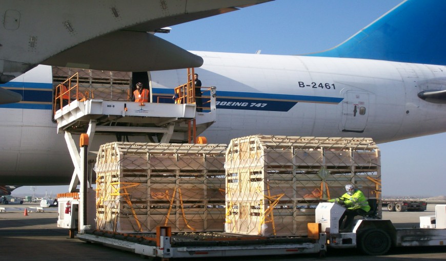 任泽到法国空运公司